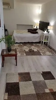Отель Saturno House Cagliari Center